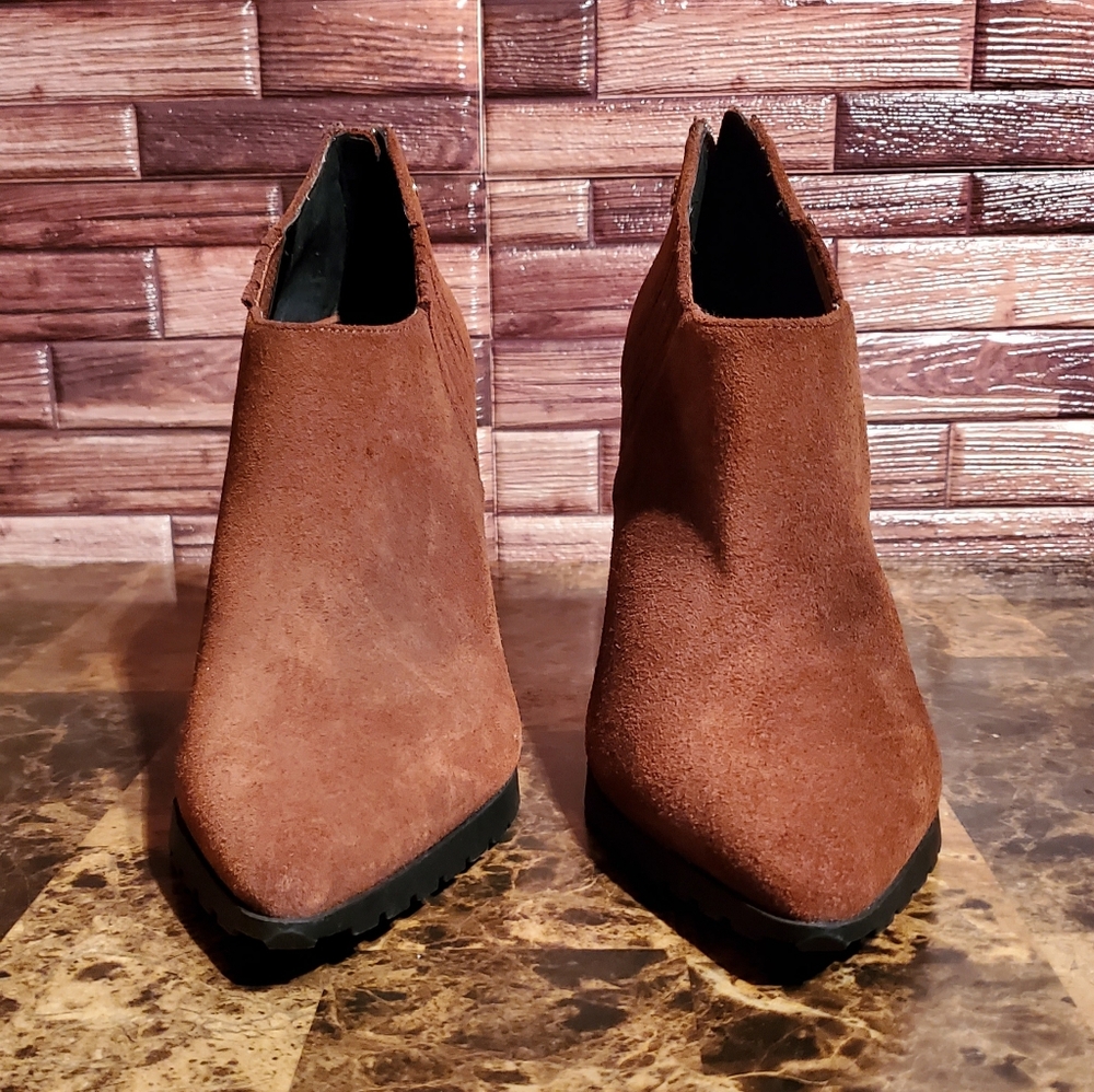 Calvin Klein Berrie Waxy Cow Suede Cigar Brown